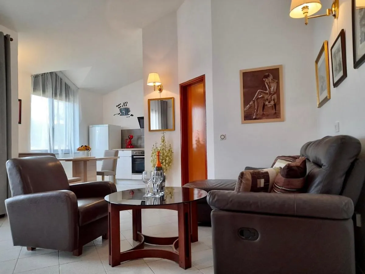 באסקה Apartments M Bozo Ideal For Relaxing Holidays קרואטיה